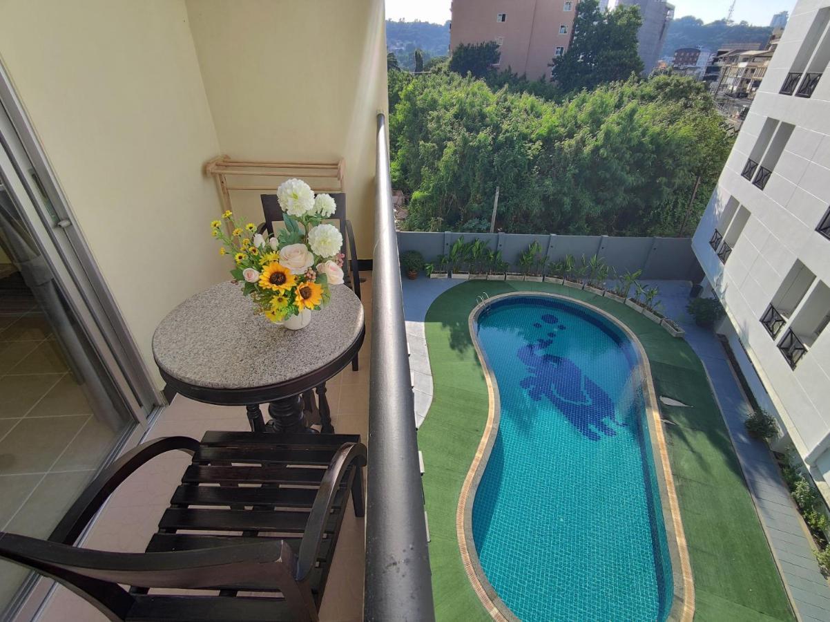The Chanthong Residence And Hotel Pattaya Exterior photo